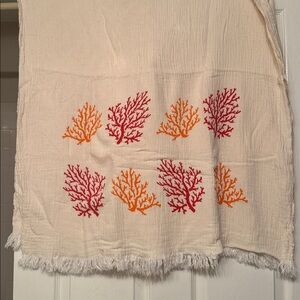 Turkish cotton Coral Patterned Bath Towel
